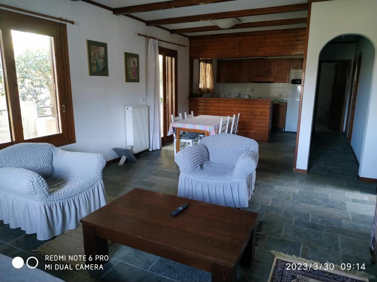 House By The Sea Villa อาร์เตมีดา ภายนอก รูปภาพ