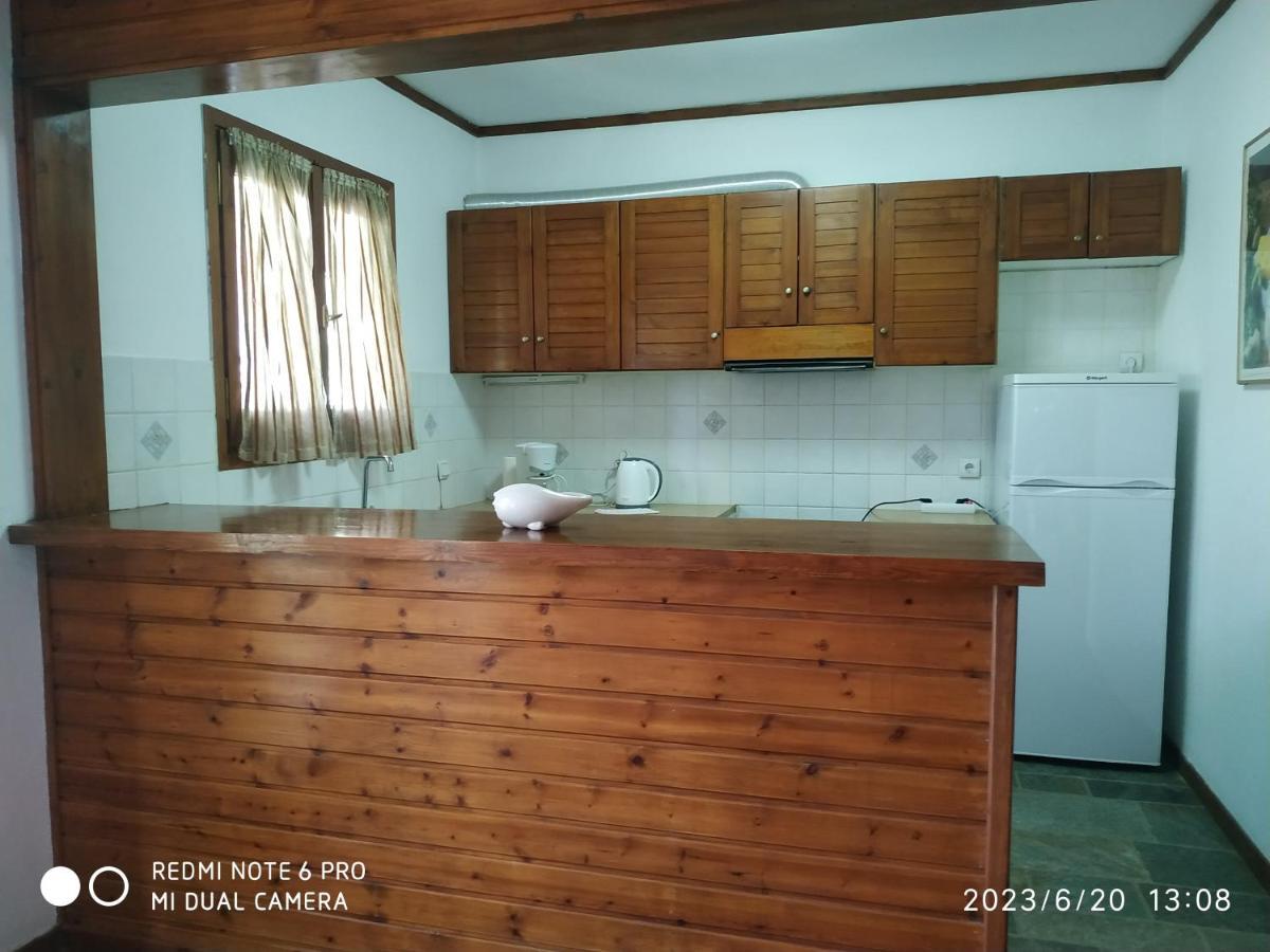 House By The Sea Villa อาร์เตมีดา ภายนอก รูปภาพ