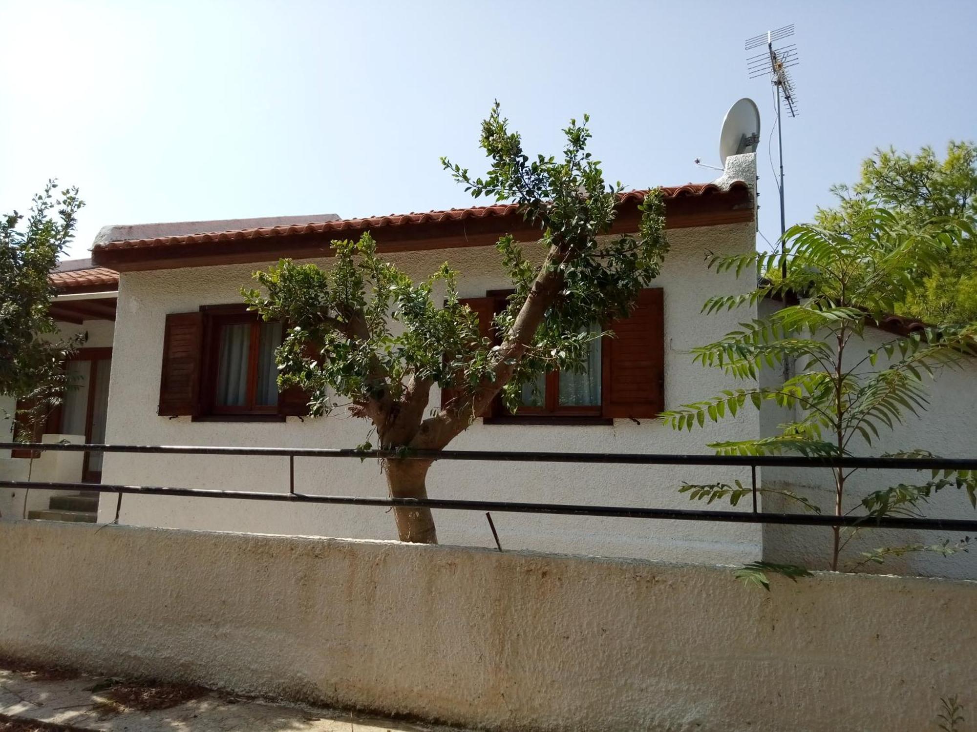 House By The Sea Villa อาร์เตมีดา ภายนอก รูปภาพ
